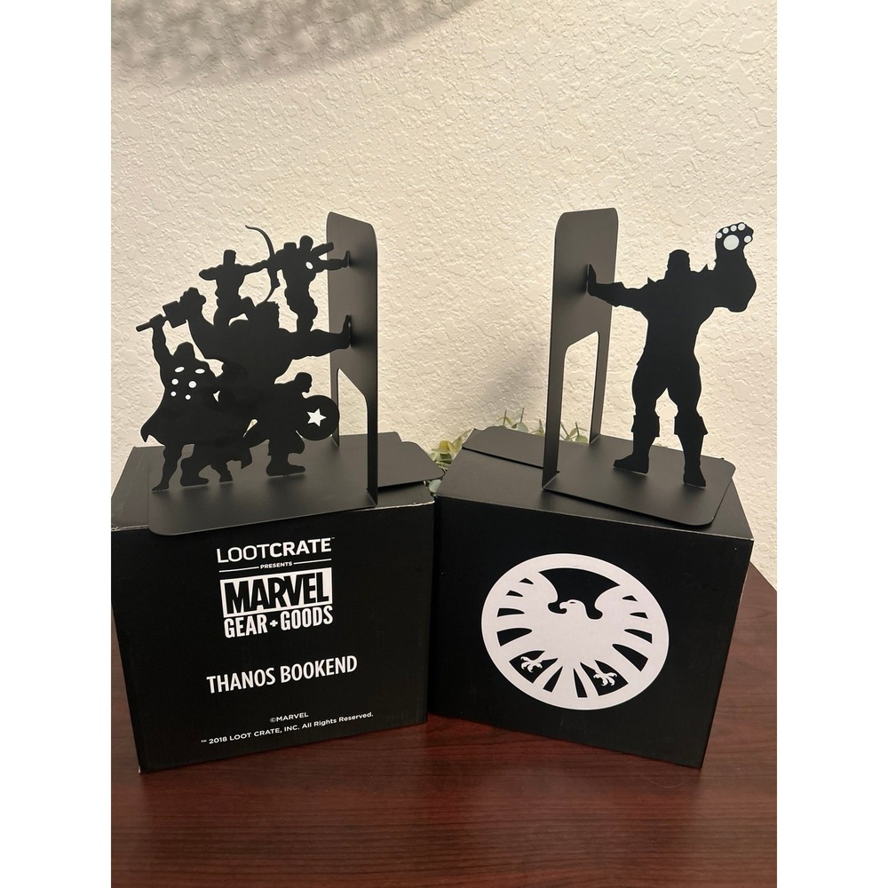 MARVEL The Avengers SHIELD and Thanos Bookends Set- (Lootcrate Exclusive) New